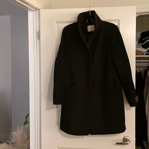 Wilfred cocoon coat. Size L. Black